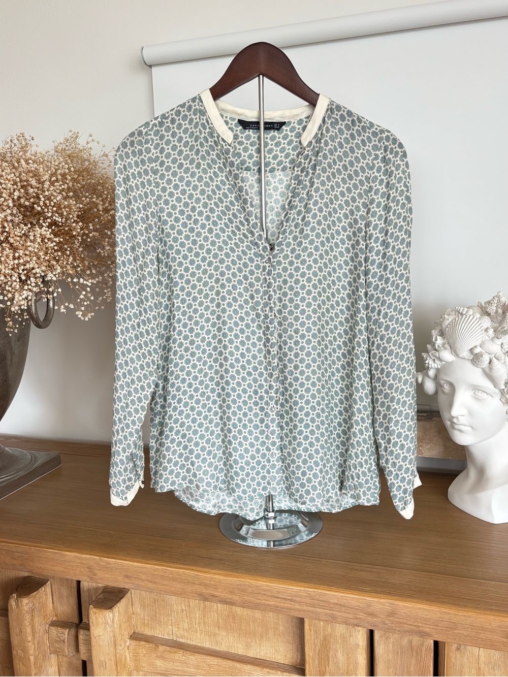Zara 100% Mulberry Silk Floral Blouse M Ivory Teal Quiet Luxury Autumn Chic Fall - Picture 8 of 16